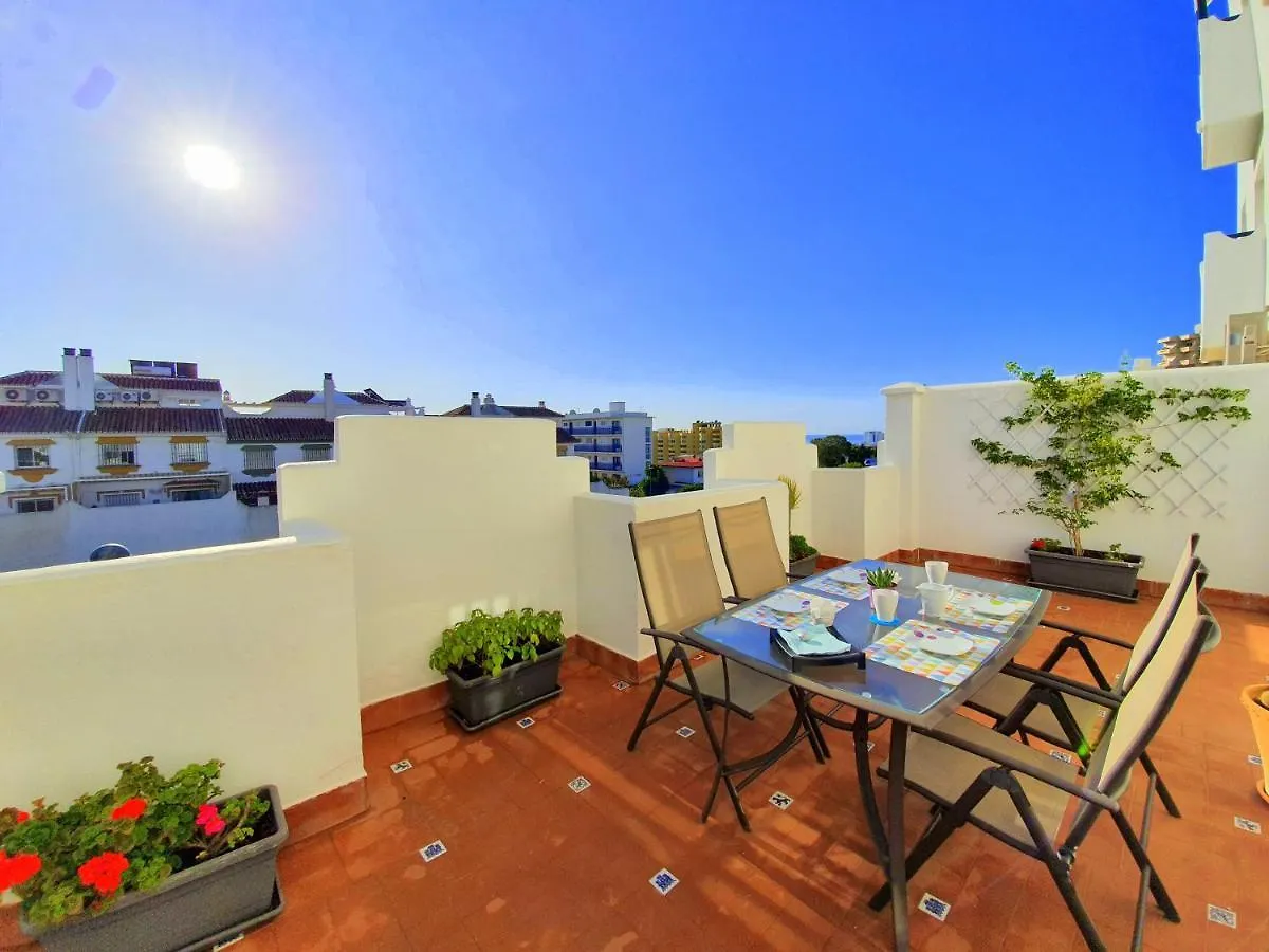 Apartamento en Torremolinos con piscina